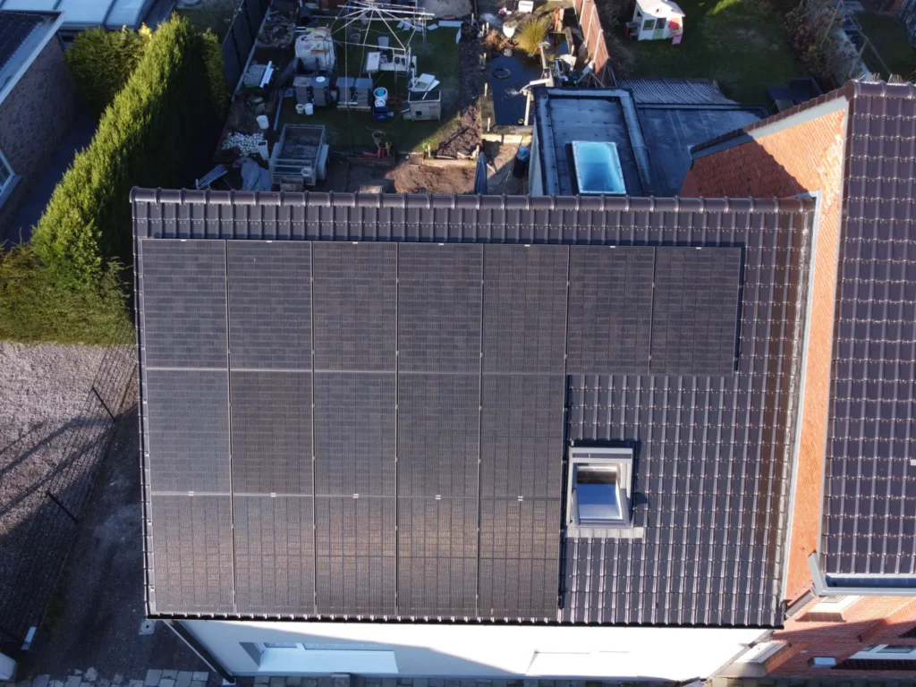 Dak- en gevelrenovatie Assenede: foto 4 van de werken