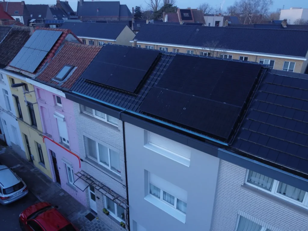Dak- en gevelrenovatie Gent: foto 9 van de werken
