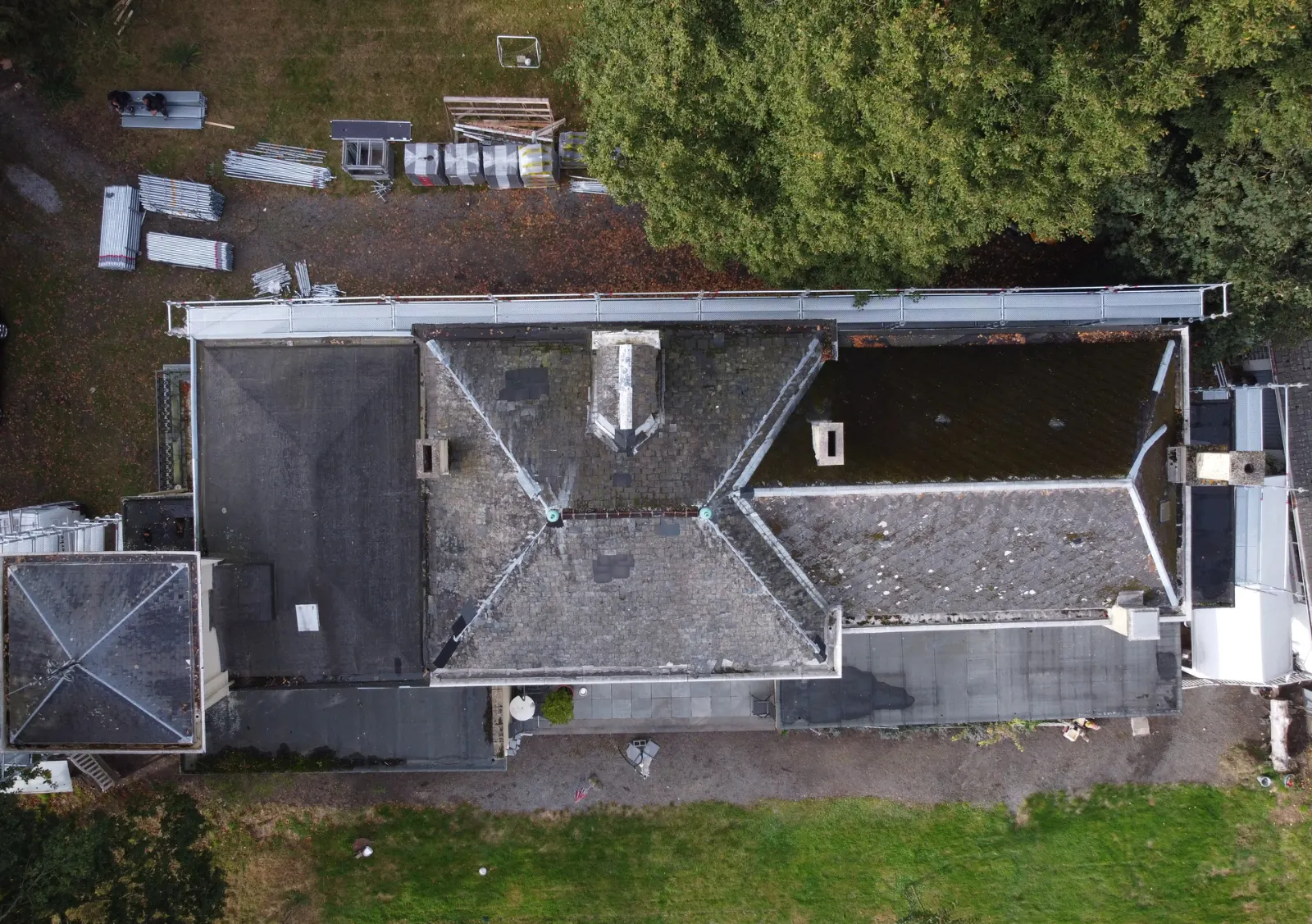 Dakrenovatie Dendermonde: de toestand vóór de werken