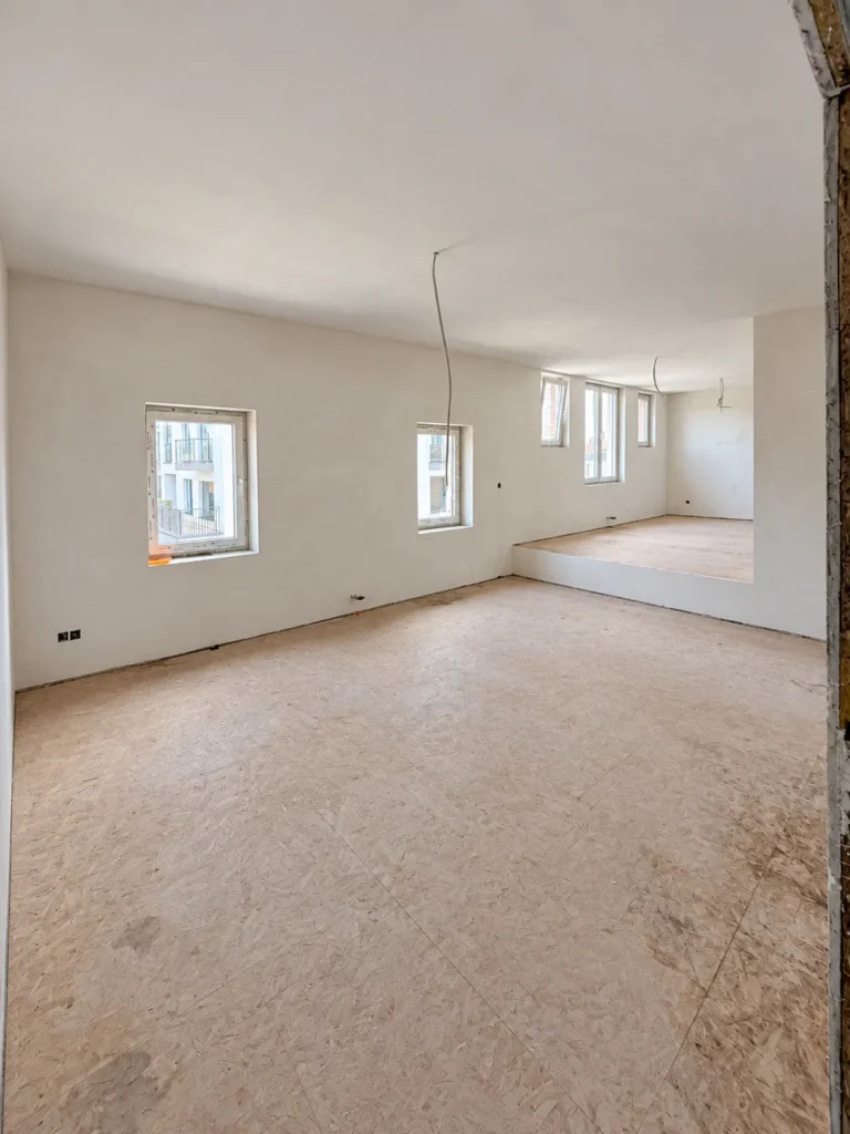 Totaalrenovatie rijwoning Gent: een vernieuwde ruimte op de verdieping