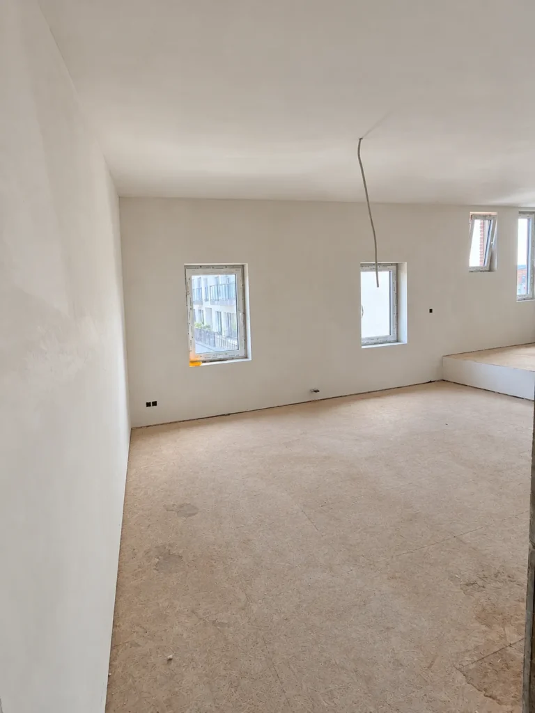 Totaalrenovatie rijwoning Gent: de ruimte op de bovenste verdieping